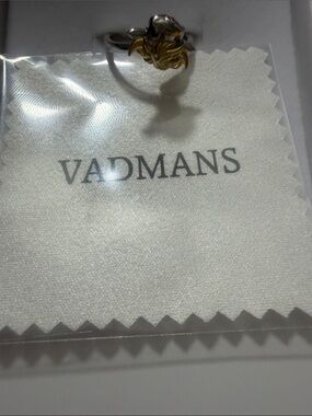 VADMANS Two-Tone Flower Ring - Silver & Gold